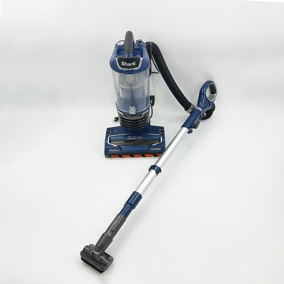 Shark UV700 DuoClean LiftAway Upright Vacuum with SelfCleaning Brush