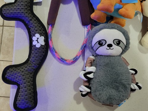 Puppy Toy Animal Planet Plush Dino Dog Toy Lot w/ Squeaker & Soft Cozy Fur NEW - Picture 4 of 12