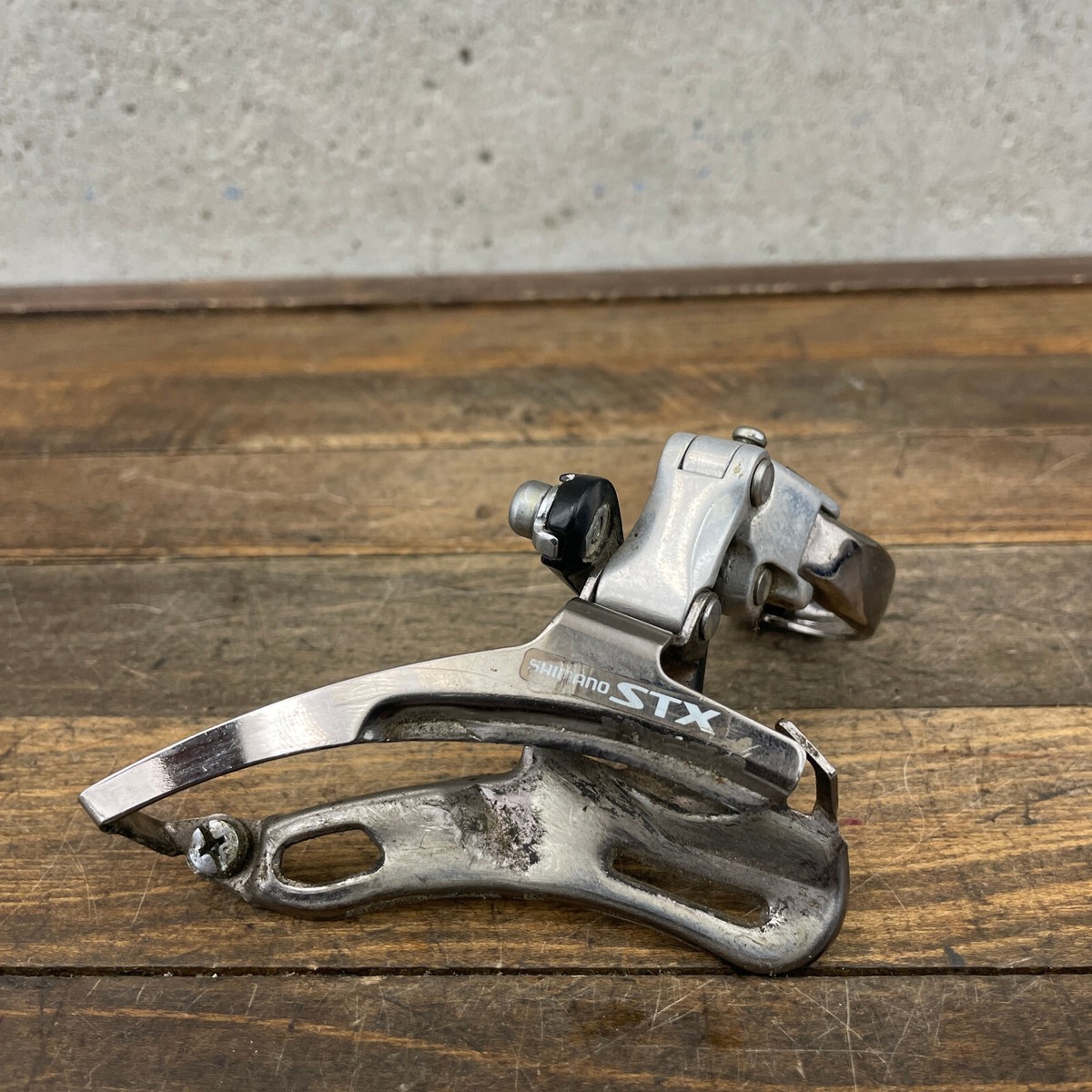 Vintage Shimano STX FD-MC31 FRont Derailleur 31.8 mm Smoke Chrome