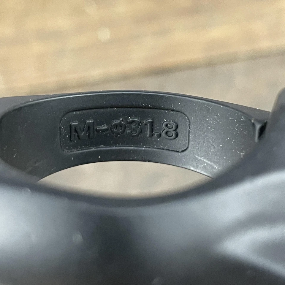 Vintage Shimano Deore LX FD-M571 Front Derailleur 31.8mm Top Swing NOS NEW 3x9 - Image 4 of 4