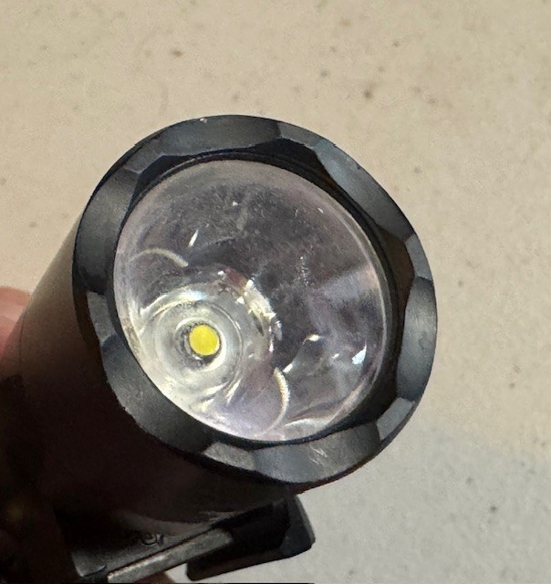 SUREFIRE  X300  ULTRA WEAPON LIGHT, Item 134