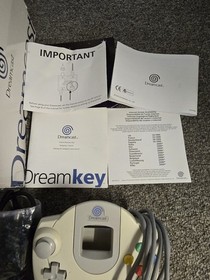 SEGA Dreamcast Console PAL COMPLETE SET IN BOX  working 