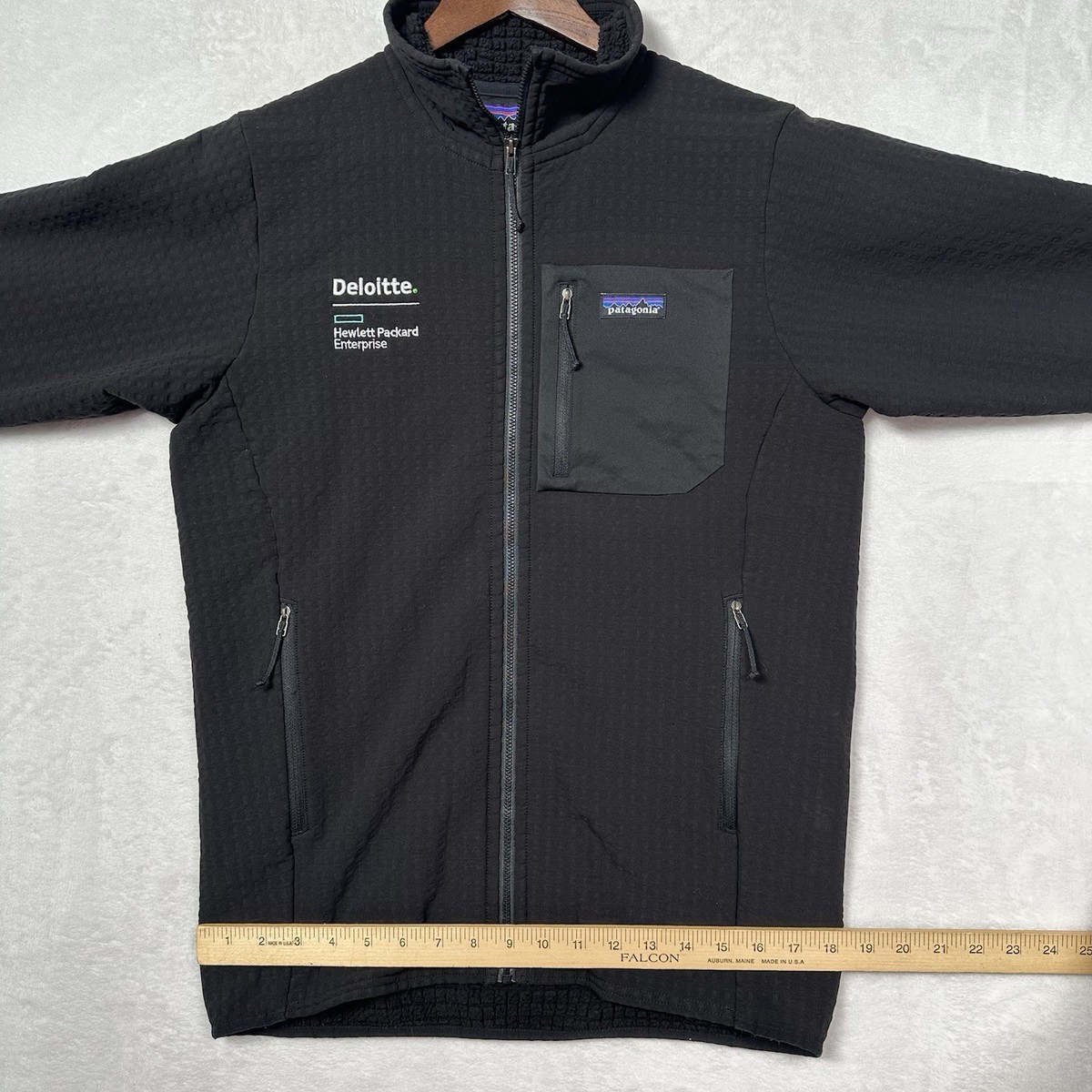 Patagonia R2 TechFace Jacket Mens Size Small Black Deloitte  display picture 1
