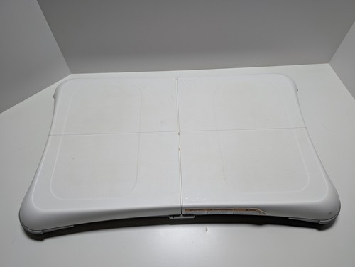 Nintendo Wii Fit Balance Board RVL-021 White Fitness Active Sports Games