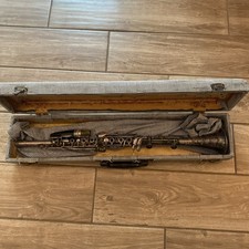 Vintage PEDLER CO METAL CLARINET Elkhart Indiana USA Unknown Condition  Case