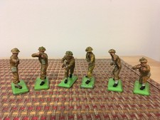 Britains Deetail WWII British Inf. 1st Version FULL PAINT 7342