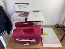 Spellbinders Grand Calibur Die Cutting & Embossing Machine With Plates & Box