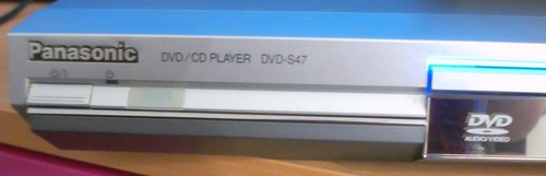 Pansonic DVD-S47 Silver CD DVD Video Player & Remote - Fully Working - Picture 5 of 9