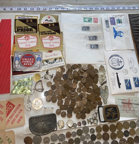 Antique Vintage Collectibles Lot 154 Junk Drawer Coins Cards Collectibles Toys - Picture 4 of 24