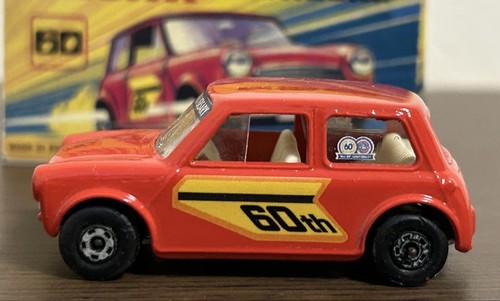 Matchbox Mini Cooper 60th YMCHK - Picture 5 of 8