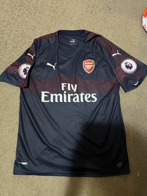 aubameyang away jersey