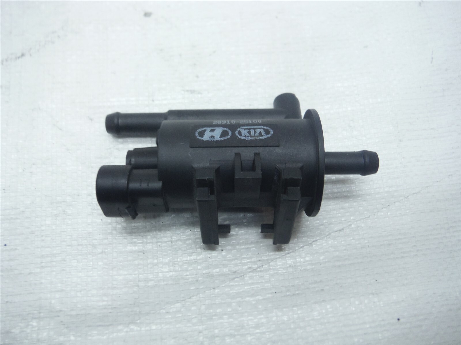 20082016 HYUNDAI GENESIS SANTA FE EVAP PURGE VALVE CONTROL OEM 28910