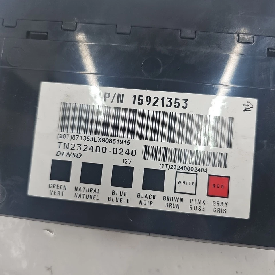 2006 2013 GMC Chevrolet Cadillac BCM Body Control Module 15921353 - Image 2 of 2