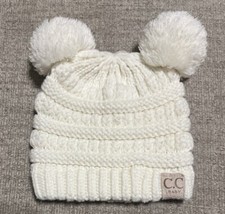 C.C Baby Ivory Double Pom Excellent 