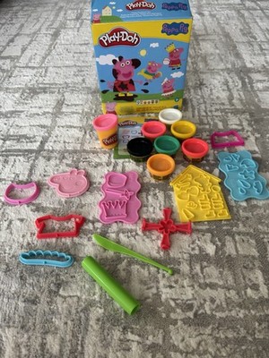 Play-Doh Peppa Pig Stylin Set komplett Dress-Up Kreativ Spielset mit Box gebraucht