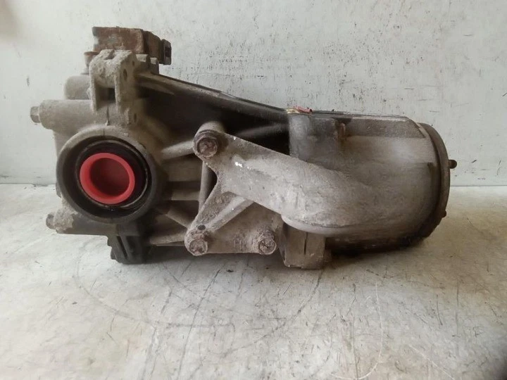 2007-2016 Jeep Patriot/Compass Rear Axle Differential Carrier Assembly 2.4L OEM Foto 2 de 4