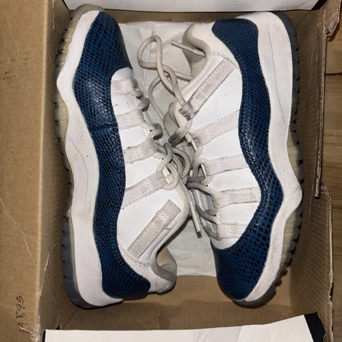 Taglia 11 (PS) Jordan 11 Retro 2019 pelle di serpente blu navy bassa