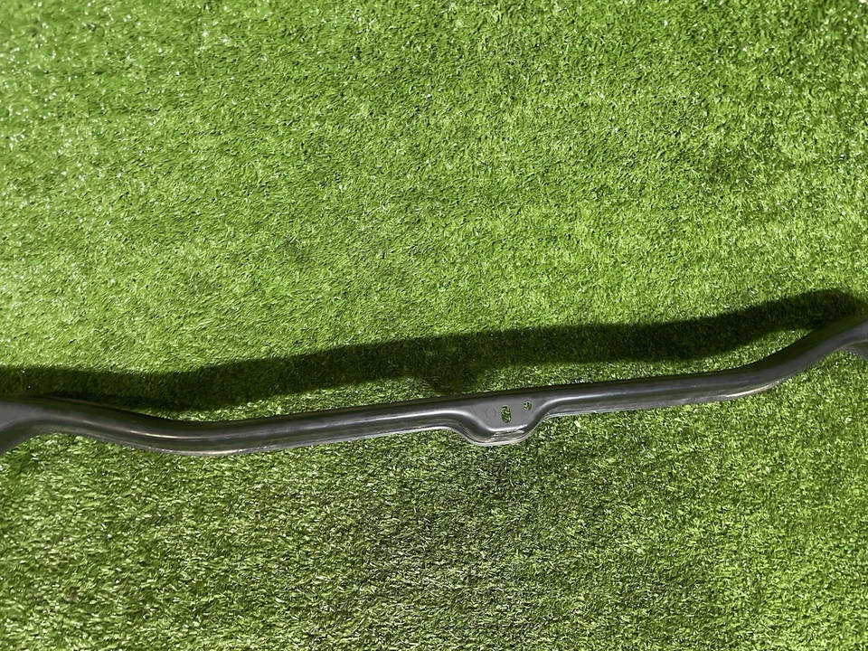 BMW 328I GT XDRIVE F34 2014-2016 parachoques delantero refuerzo soporte inferior OEM Foto 3 de 4