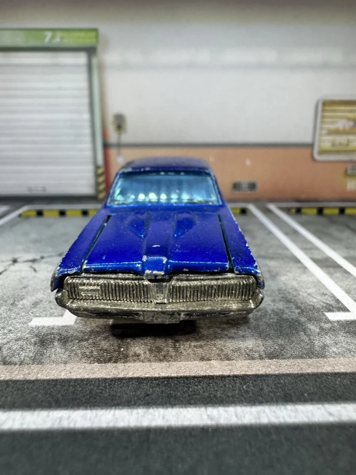 Hot Wheels Redline 1968 Custom Cougar Blue Hong Kong Version - Image 2 of 4