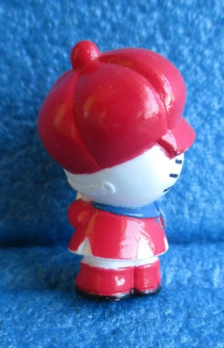 HELLO KITTY con cappellino rosso SANRIO - Picture 6 of 6