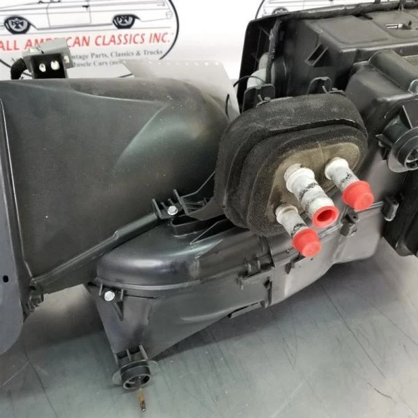 2002-05 Ford Thunderbird A/C Heater Box Assembly OEM - Image 3 of 4