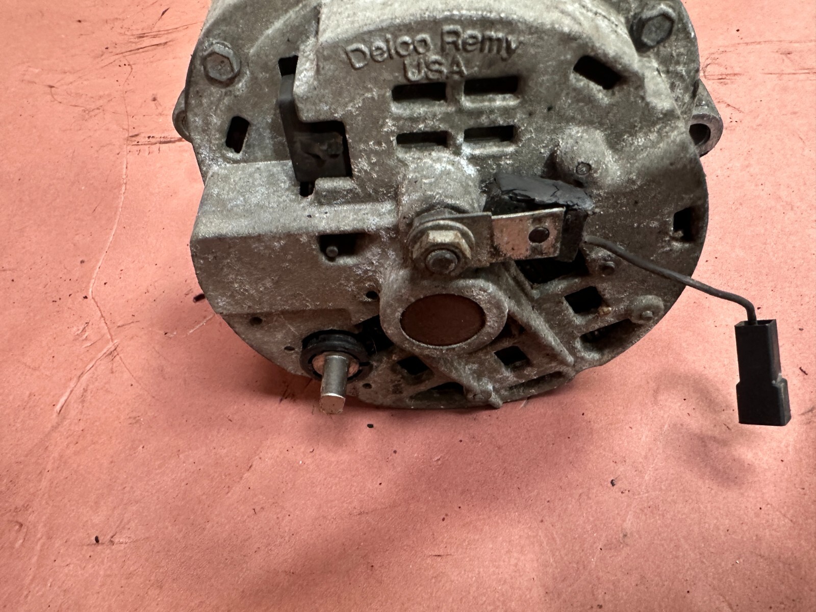 Bentley Brooklands 1994 6.8L V8 Alternator 140 AMP OEM