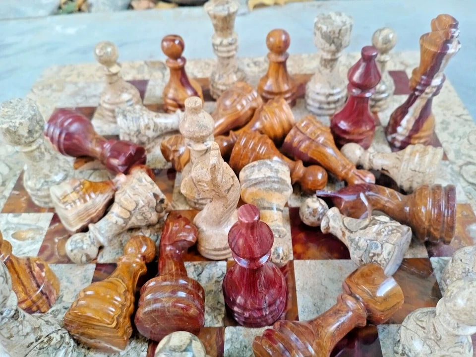 Jeu d'échecs multicolore et rouge corail marbre/onyx pour hommes, uniquement... - Photo 4/4