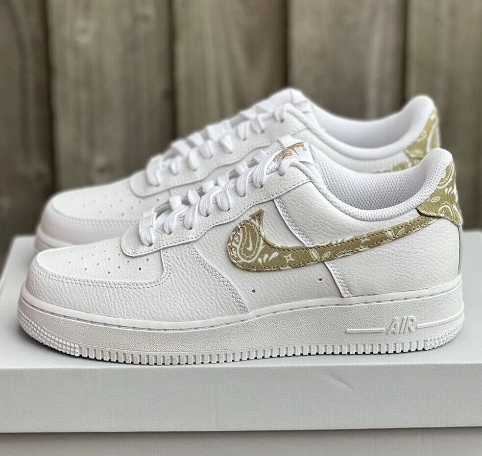 Nike Air Force 1 u0026#039;07 ESS Womenu0026#039;s Trainers Size UK 4-7 EU 37-40.5  (DJ9942 101) | eBay