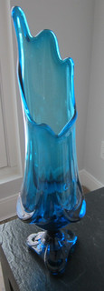 Viking Glass Vintage Blue Swung Stretch Drape 3 Toe Base MCM Art Glass Vase