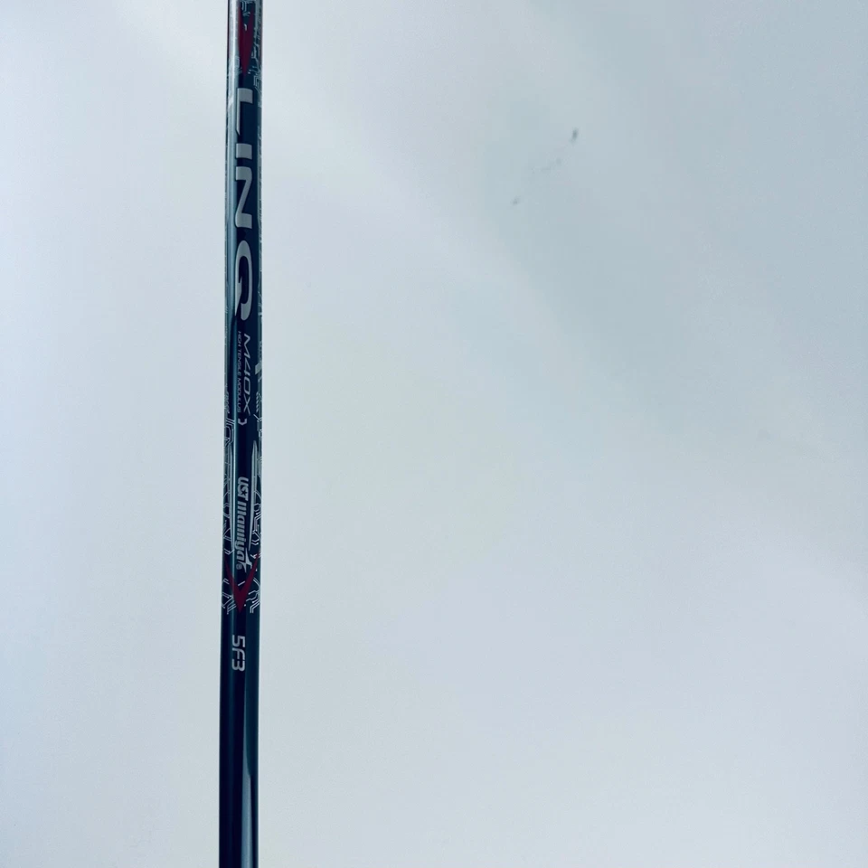 Mizuno ST-X 230 Driver / 10.5 Degree / Regular Flex LIN-Q M40X Red 5 Shaft - Image 4 of 4