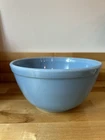 Pyrex Bluebelle Delphite Blue 402 1.5 Q Mixing Bowl Vintage