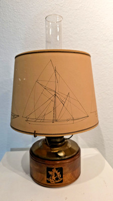 Vitg Aladdin Mariner Oil Lamp w Original Shade and Chimney, Walnut Base, No. 23