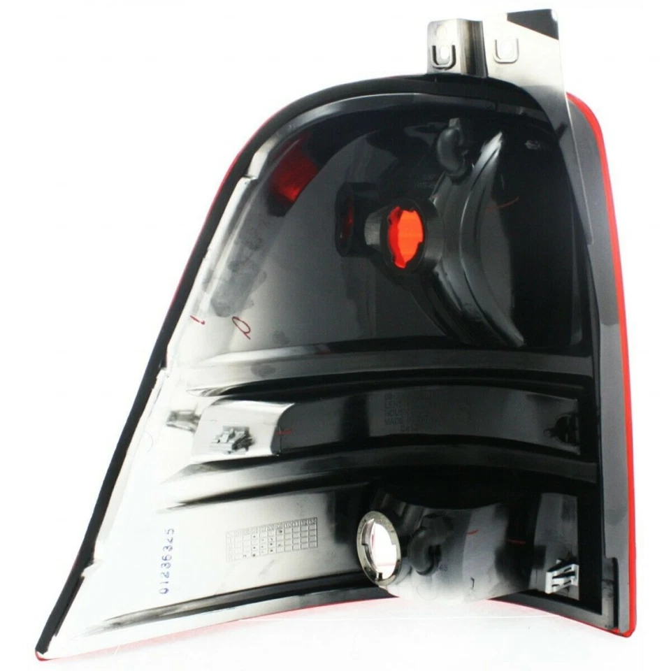 Luz trasera para Ford Freestar 2004 05 06 2007 lado del pasajero para FO2801183 Foto 2 de 4