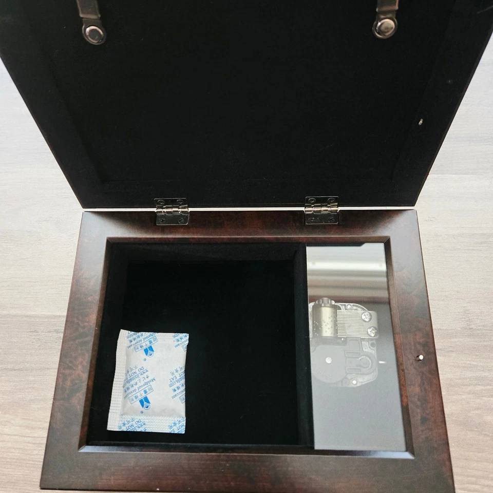 Cottage Garden Daughter Music Box What A Wonderful World Jewel Keepsake Gift NEW - Image 2 of 4