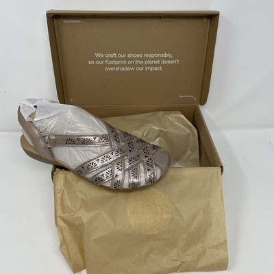 earth Briel Women's Sandal Pewter 060 Size 7M 7 Medium NIB New In Box