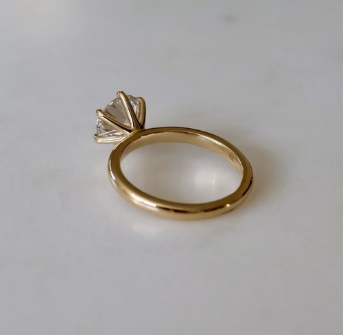 2ct Round Brilliant Cut Diamond Solitaire Ring Yellow Gold IGI Certified - Picture 7 of 7