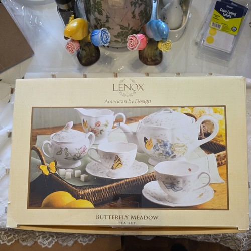 Lenox 9-pcs Tea Set Butterfly Meadow Teapot Creamer Sugar Cups Saucers New Open