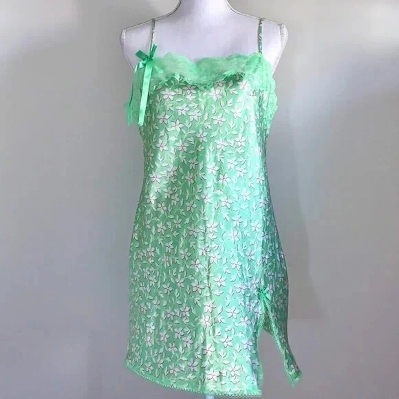 UNDERCOVER Slip Victoria's Secret Angels in raso e pizzo