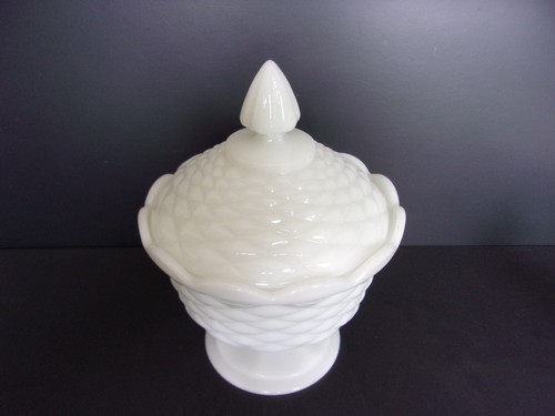 Vintage White Milk Glass Footed Pedestal Candy Dish with Lid - Picture 2 of 5