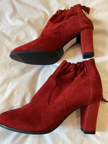 NWT Red Tamaris High Heeled Ankle Boots 