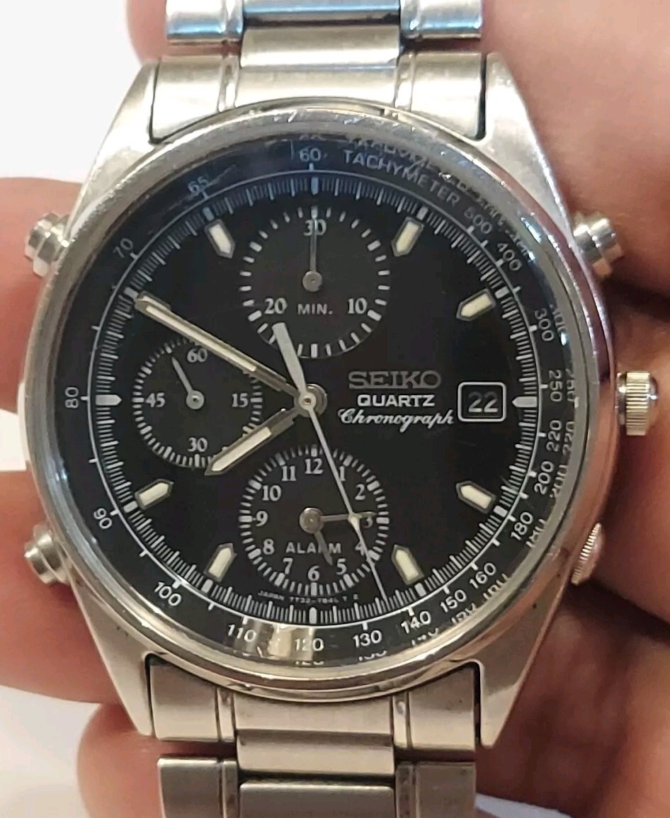 Seiko Chronograph 7T32-7B30 Stainless Steel Date Vintage Quartz 