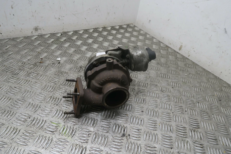 Volvo S60 MK2 2013 2,0 turbocargador diésel 31380219 Ref8101 Foto 2 de 4