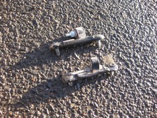 Mercedes 200TE Kombi W210 Mopf (00-03): 2 T&uuml;rscharniere hinten rechts oben unten