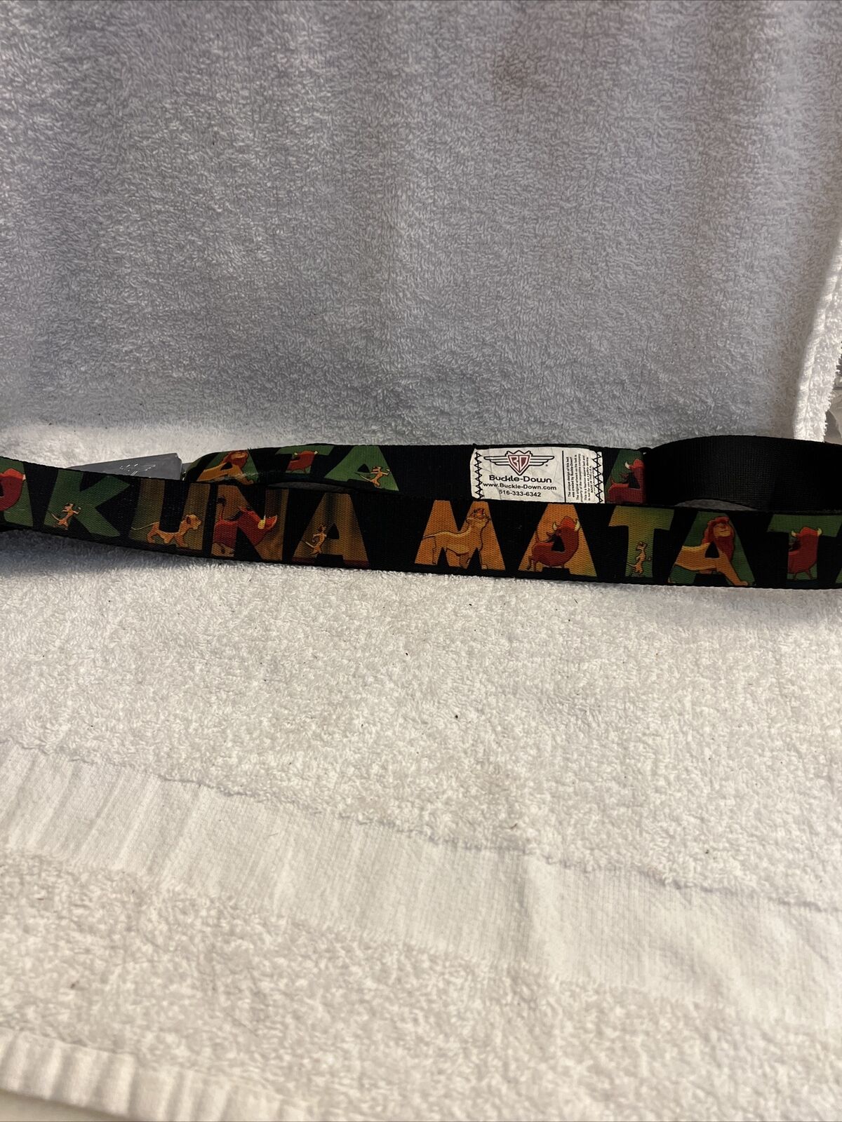 Buckle Down Lion King Seatbelt belt Hakuna Matata Disney M - XL