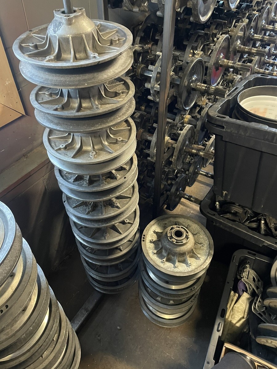 Ski-doo MXZ REV 380 440 550 Secondary Driven Clutch 44 Strait Helix