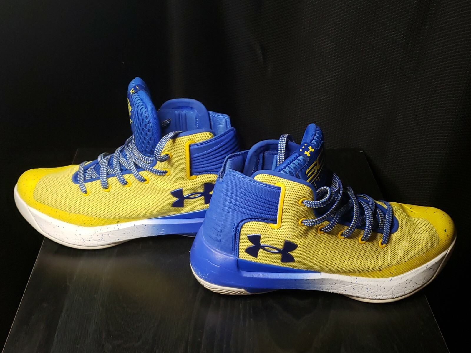 steph curry boys shoes