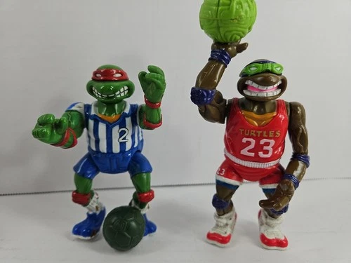 Vintage TMNT Rafael And Donatello Sports Figures