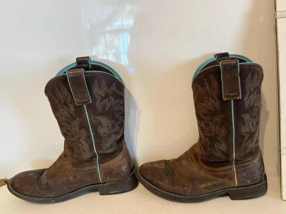 Ariat Fatbaby Heritage Dapper Western Cowgirl Boot Women's 8 B/Turquoise/Brown - Image 3 of 4