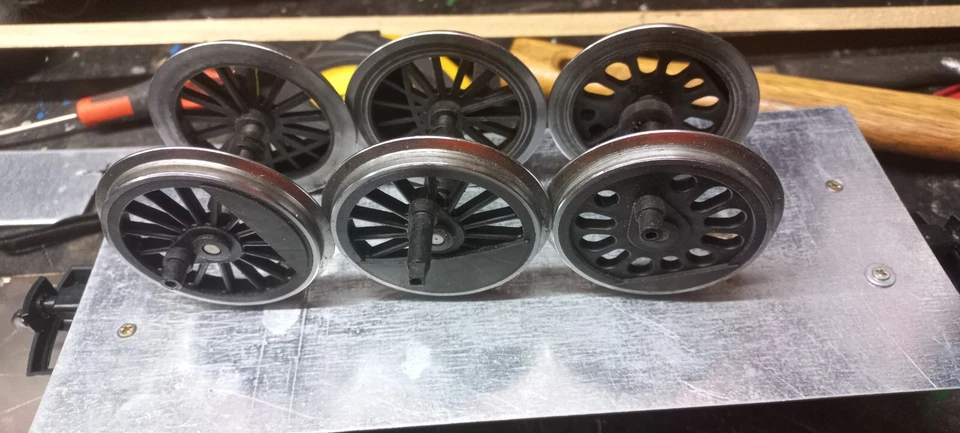 RUEDASMETALICAS LGB EN BUEN ESTADO - Imagen 4 de 4