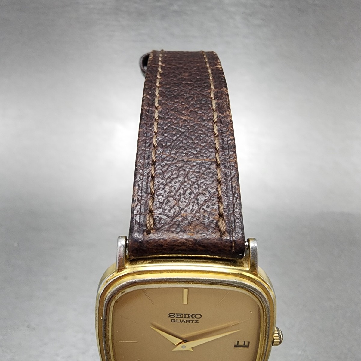 Seiko Tank Watch Men 29mm Gold Dial Gold Tone Date Rectangle 9029